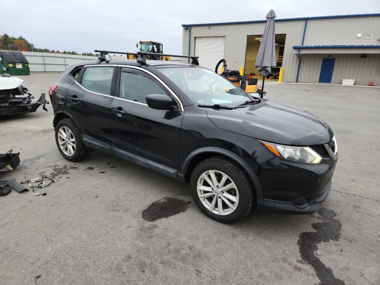 NISSAN ROGUE SPORT S