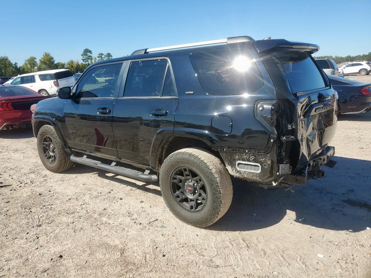 Lot #3309654837 2023 TOYOTA 4RUNNER SR