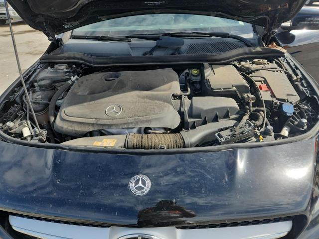 2018 MERCEDES-BENZ CLA 250 WDDSJ4EB8JN611573