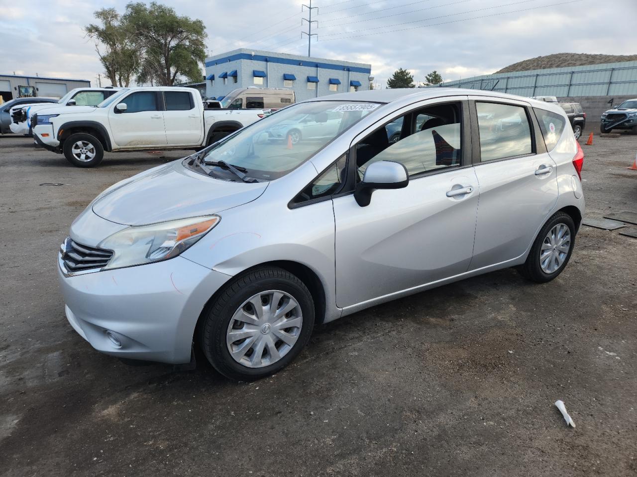 NISSAN VERSA NOTE S
