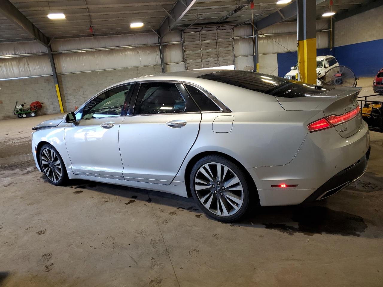 LINCOLN MKZ RESERVE