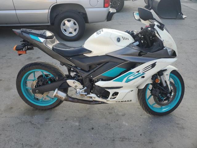 2024 YAMAHA YZFR3 A #3309649938