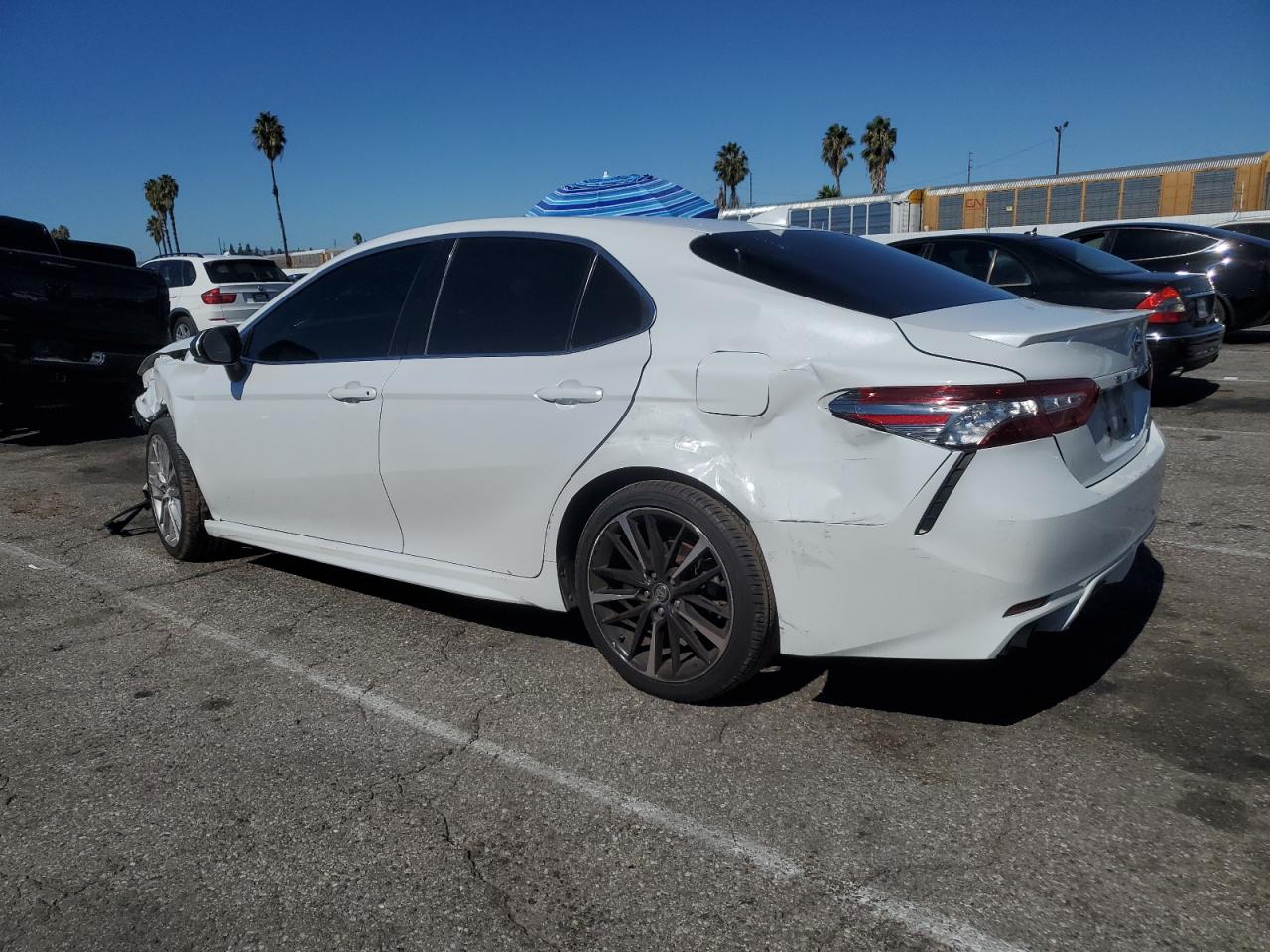 TOYOTA CAMRY XSE
