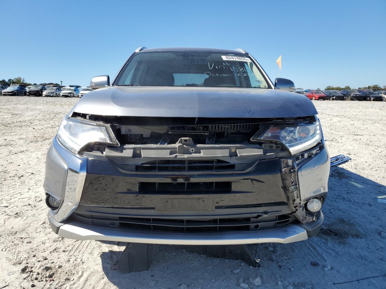 MITSUBISHI OUTLANDER SE