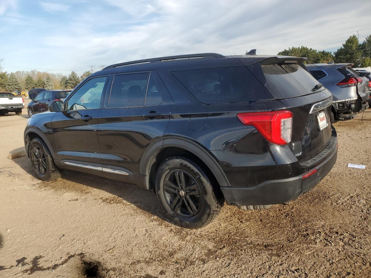 FORD EXPLORER XLT