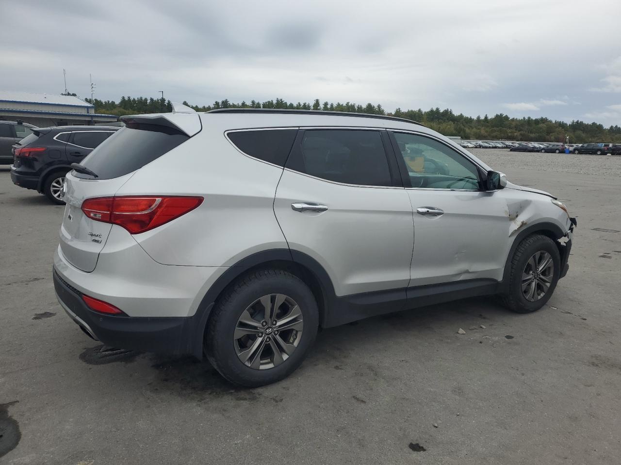 HYUNDAI SANTA FE SPORT