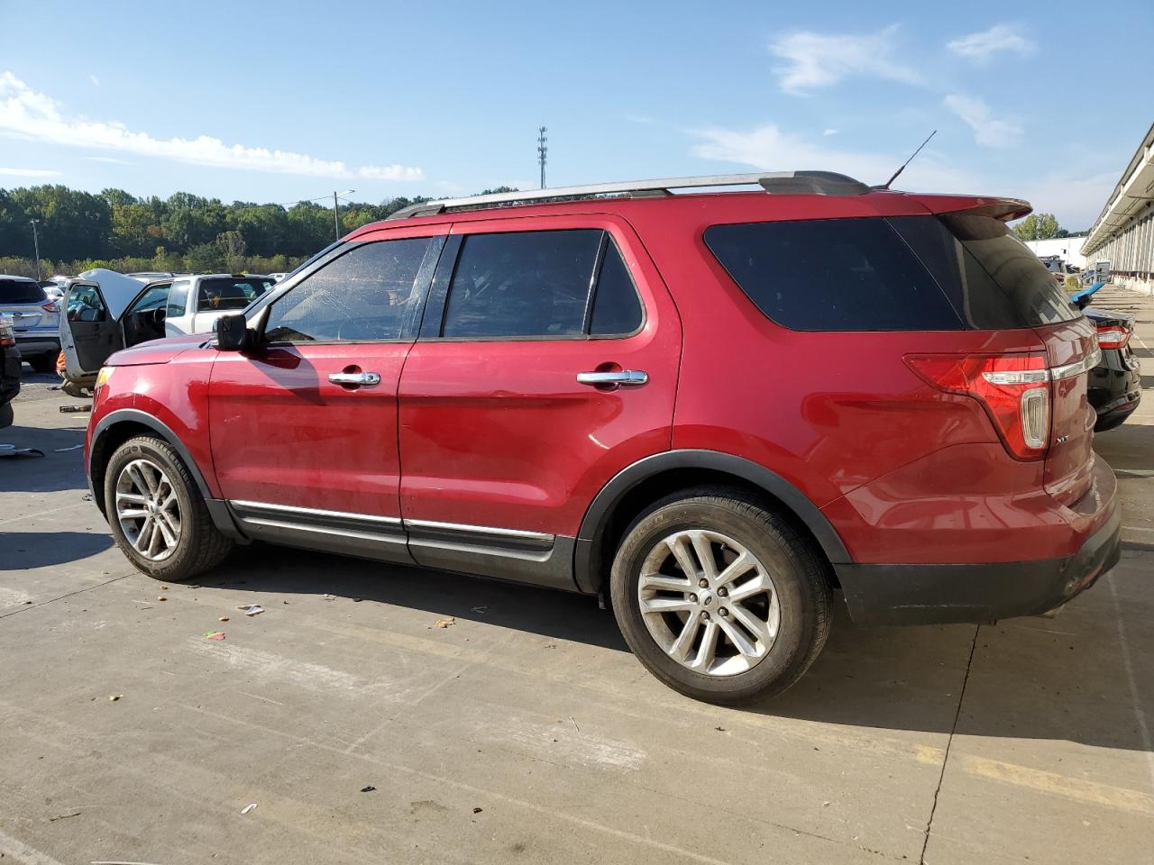 FORD EXPLORER XLT