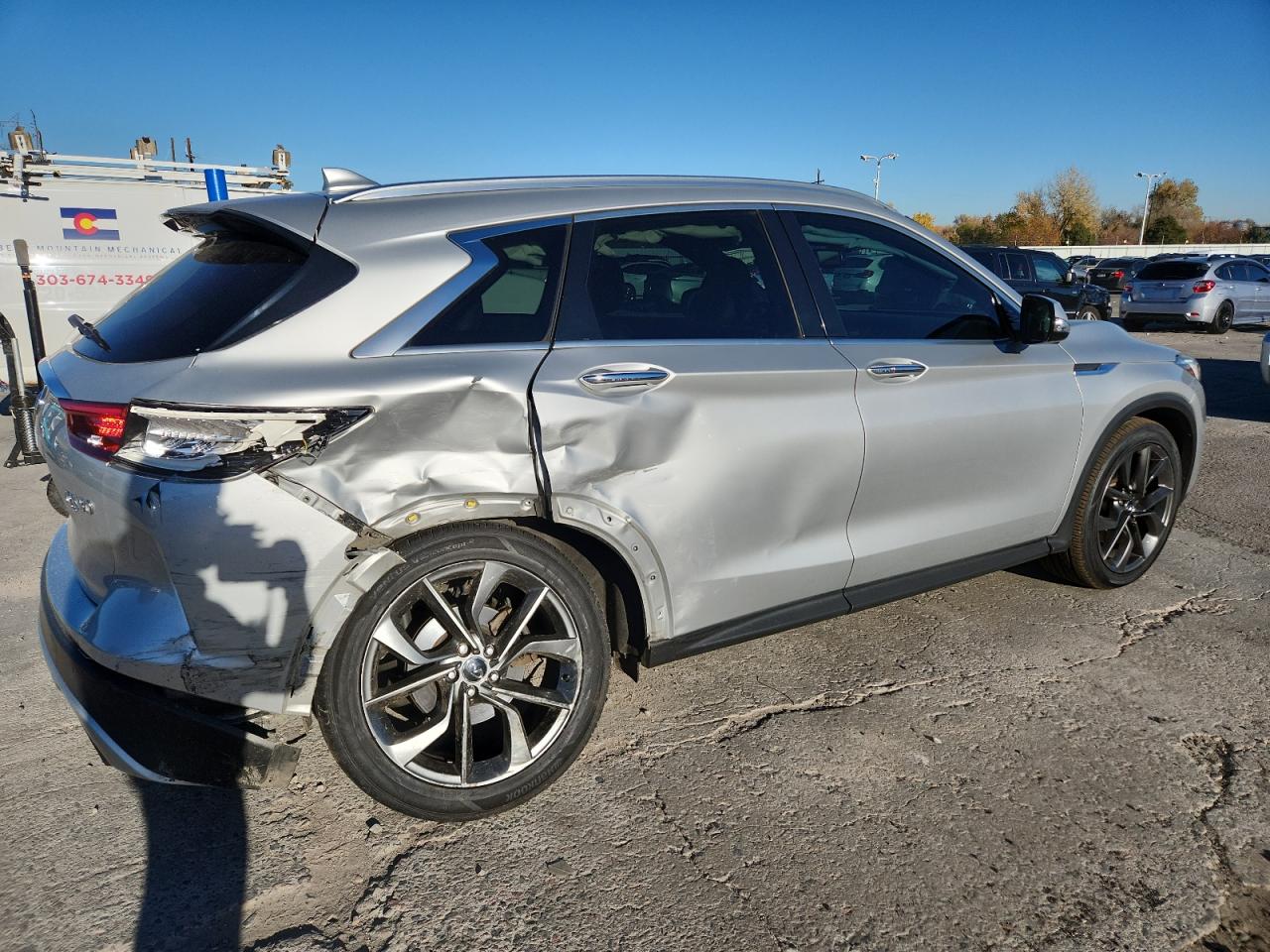 INFINITI QX50 ESSENTIAL