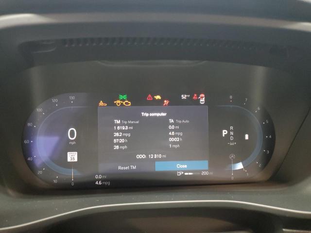 2025 VOLVO XC40 PLUS - YV4L12UC5S2572552