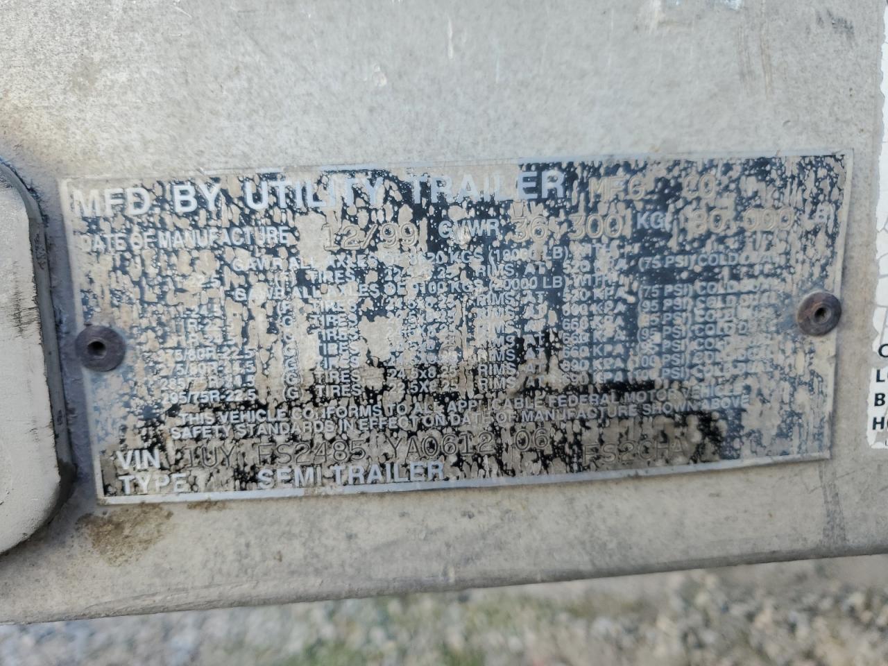 Lot #3279915262 2000 UTILITY 53 FT REEF