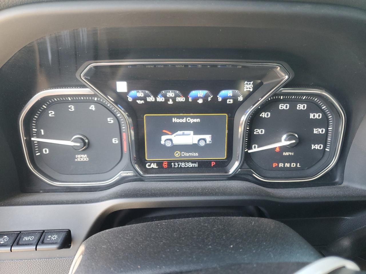 GMC SIERRA K2500 AT4