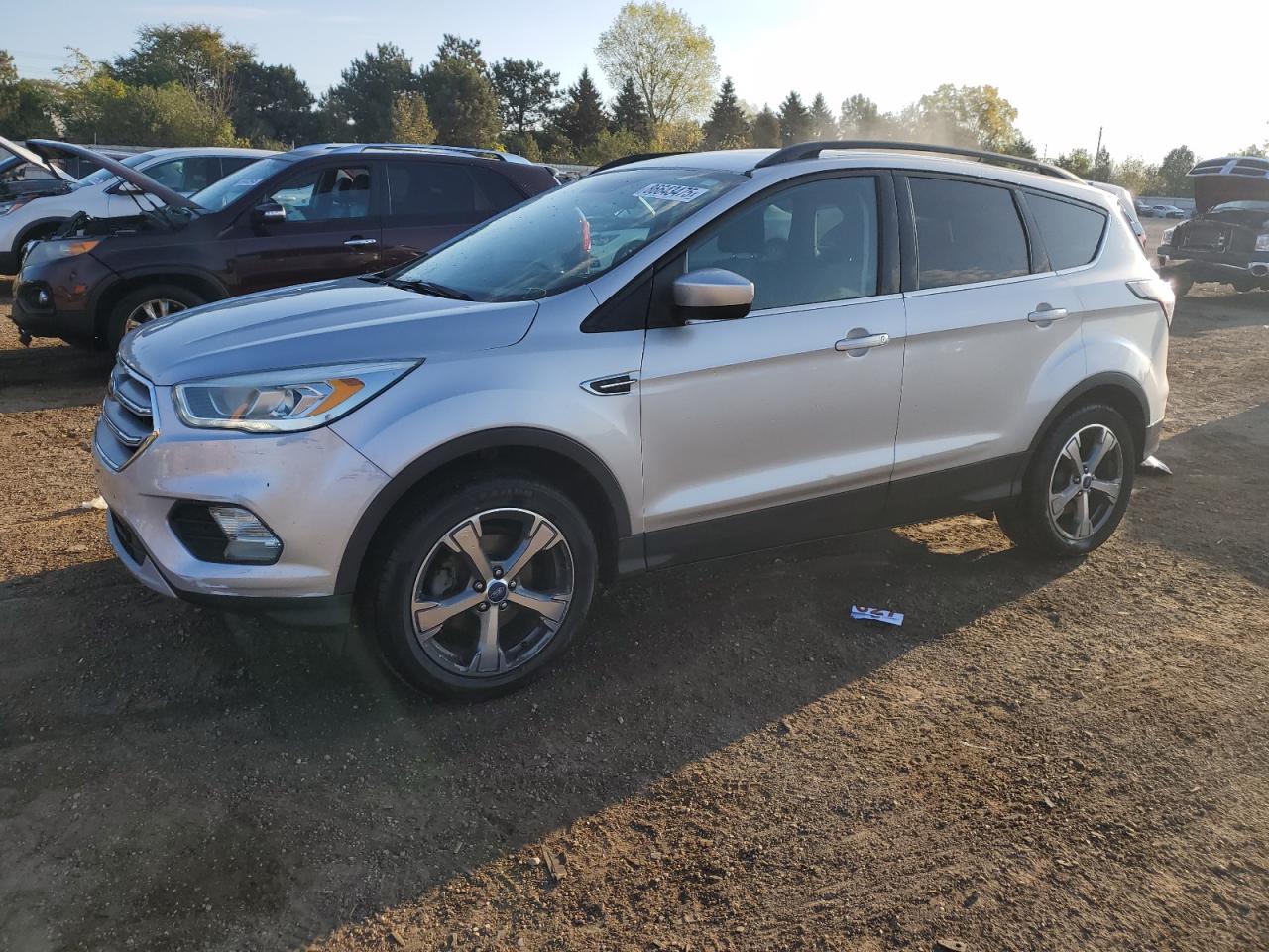 FORD ESCAPE SE