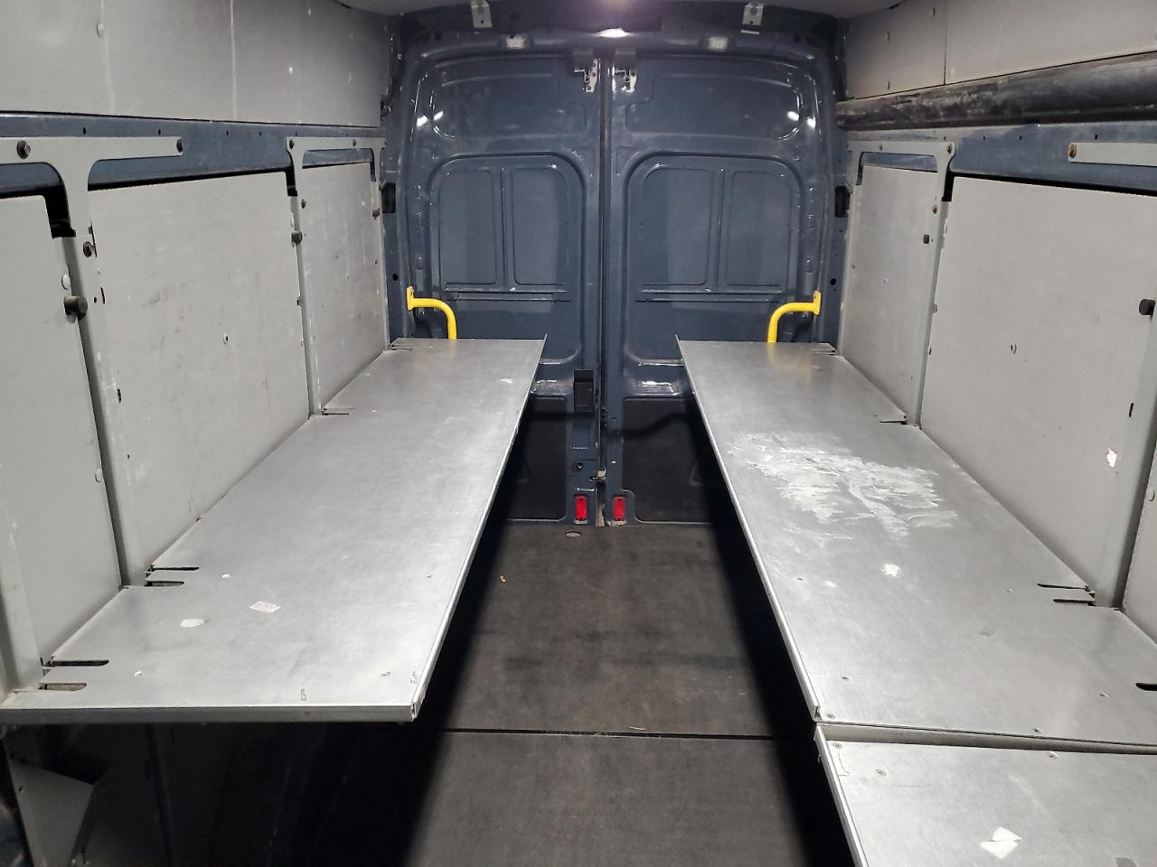 Lot #3317725077 2020 FORD TRANSIT T-