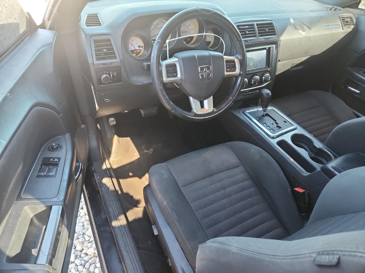 DODGE CHALLENGER SXT