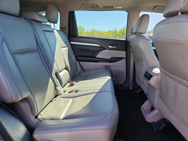 2019 TOYOTA HIGHLANDER - 5TDJZRFH2KS565510