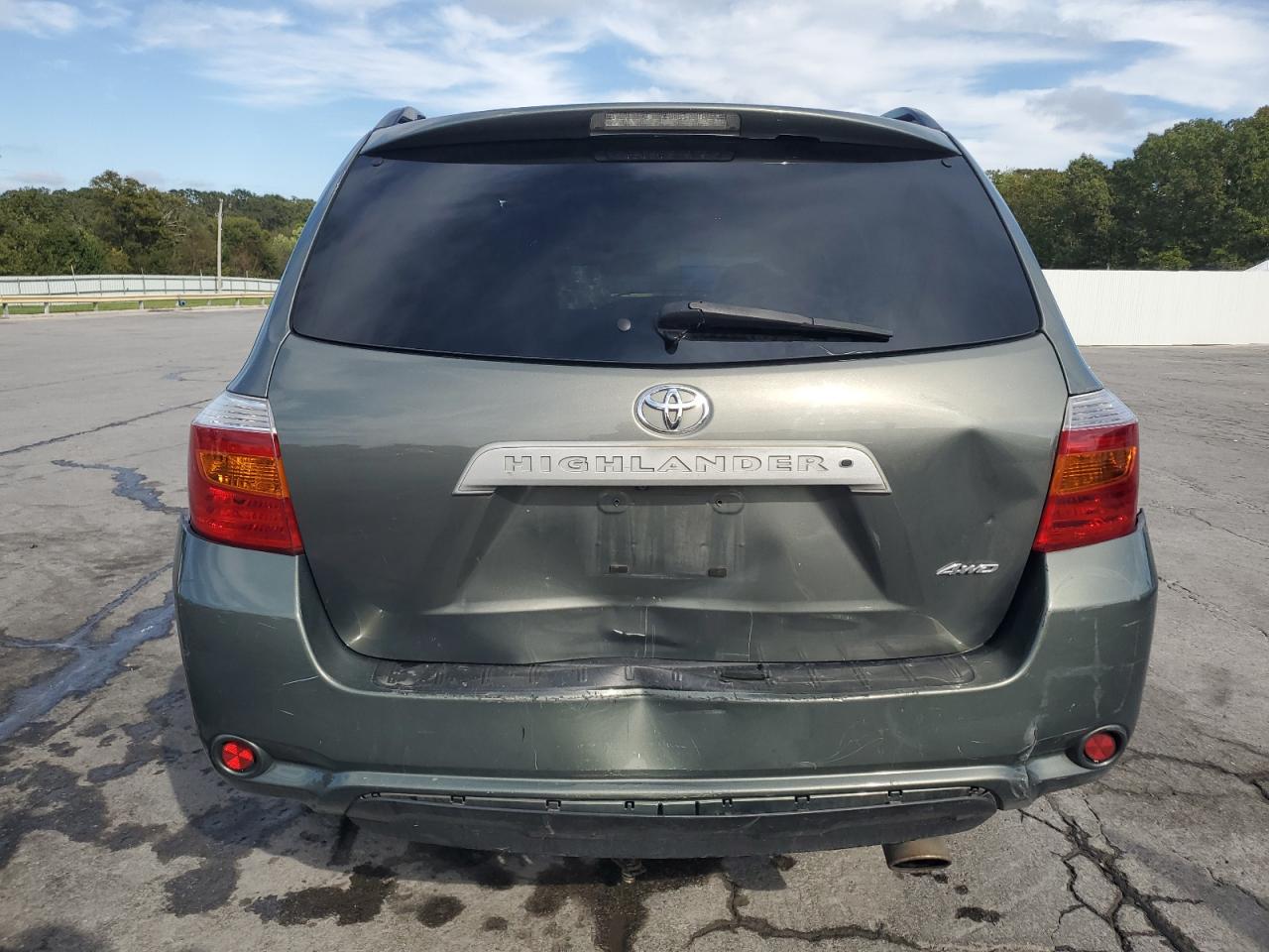 TOYOTA HIGHLANDER SE