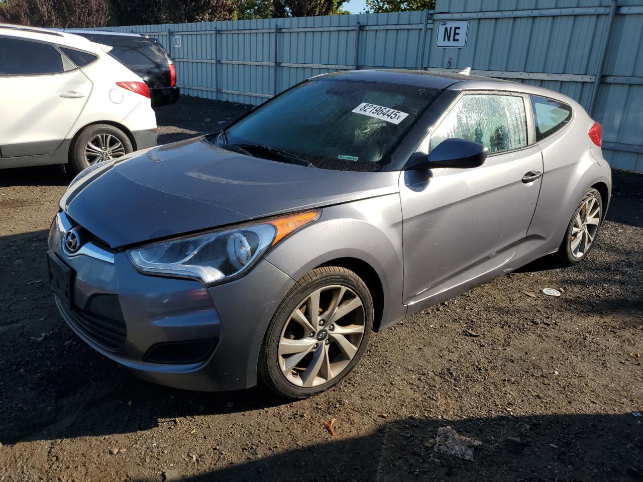 HYUNDAI VELOSTER