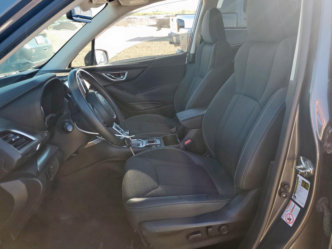 SUBARU FORESTER PREMIUM