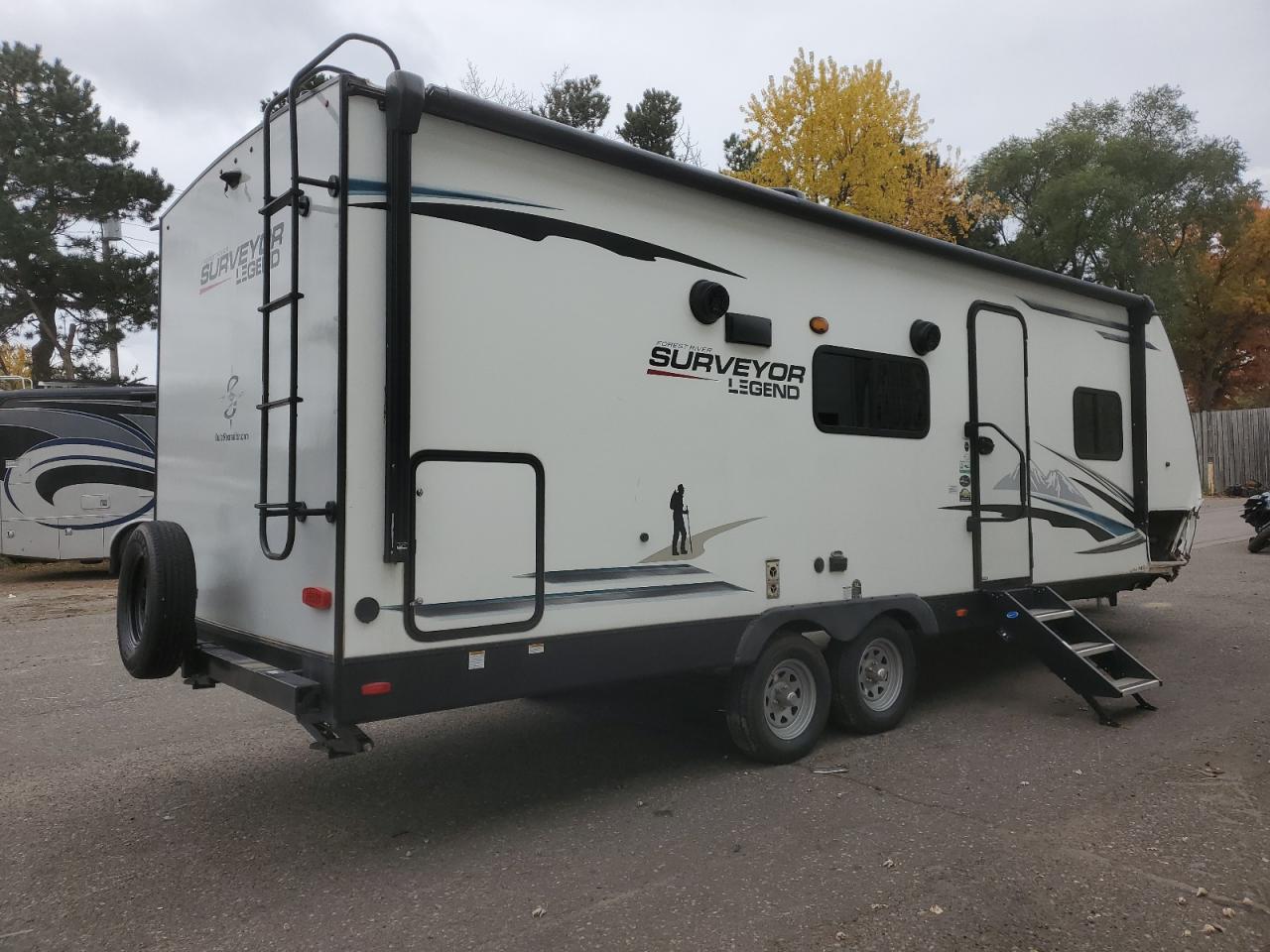 Lot #3283988856 2021 FOREST RIVER SURVEYOR LEGEND 252R