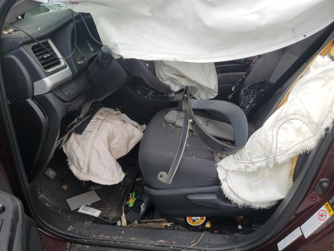 Lot #3310358967 2019 TOYOTA HIGHLANDER