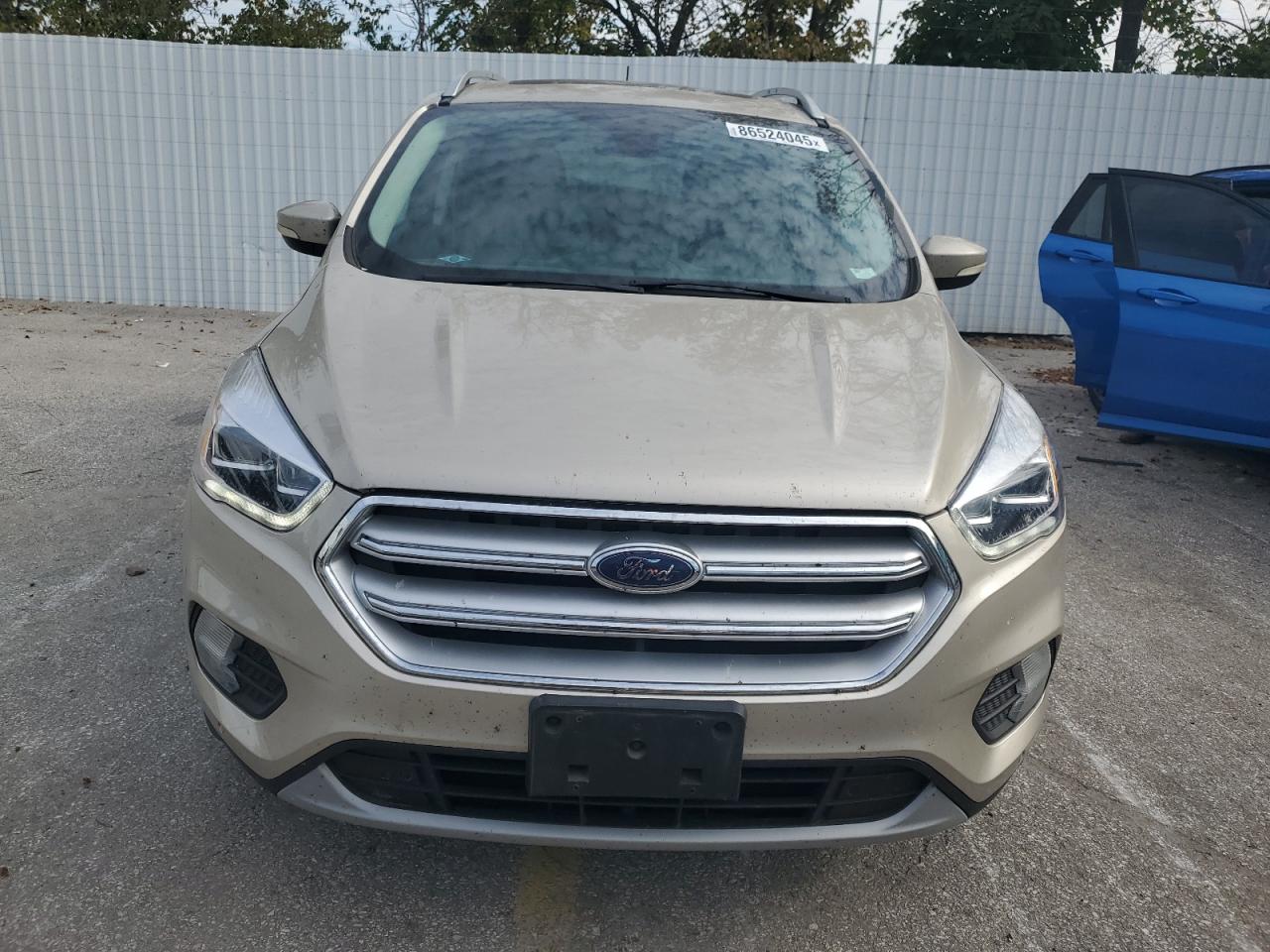 FORD ESCAPE TITANIUM