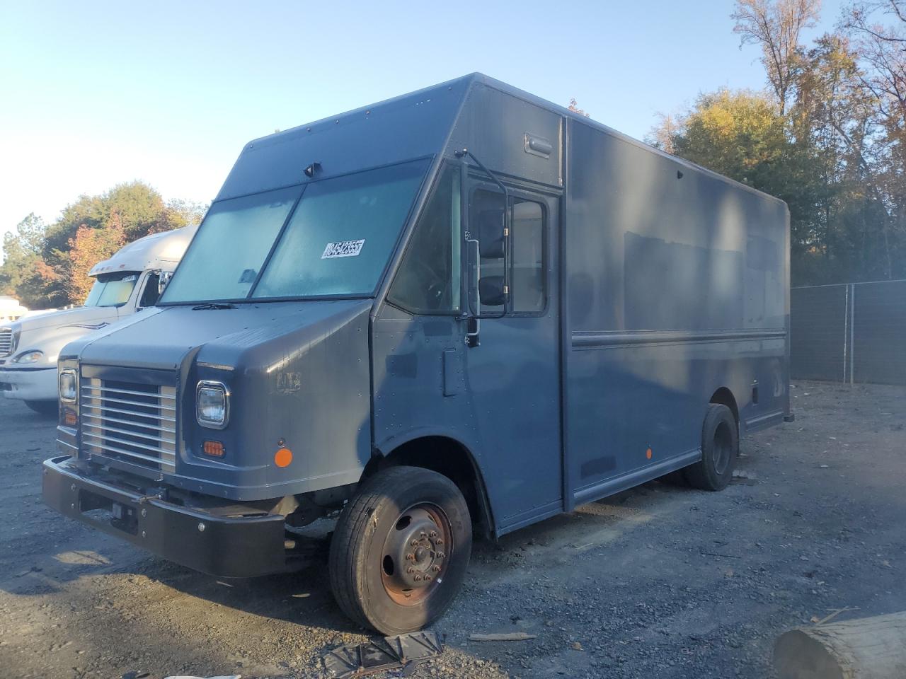 Lot #3305306319 2020 FORD F59