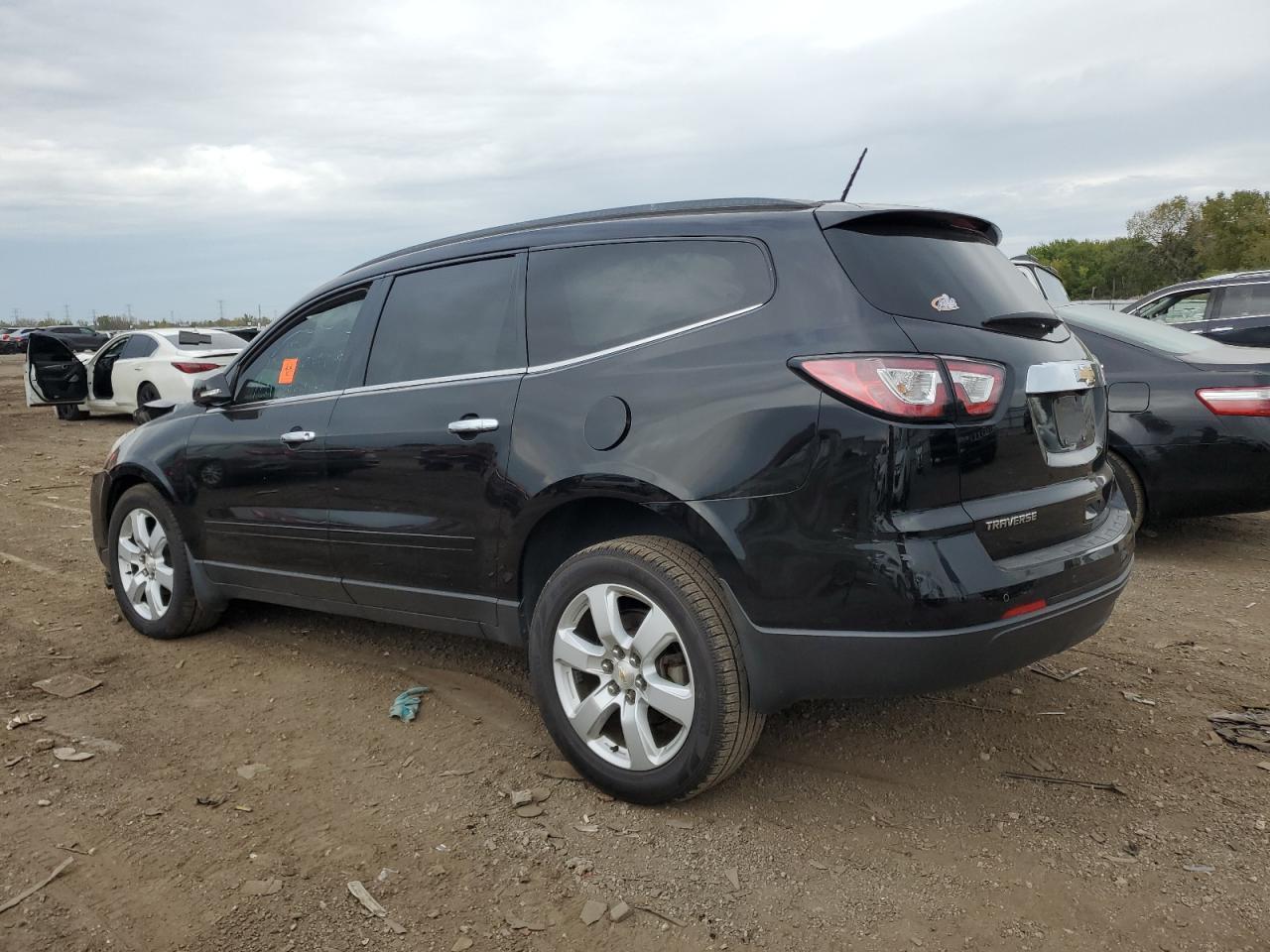 CHEVROLET TRAVERSE LT
