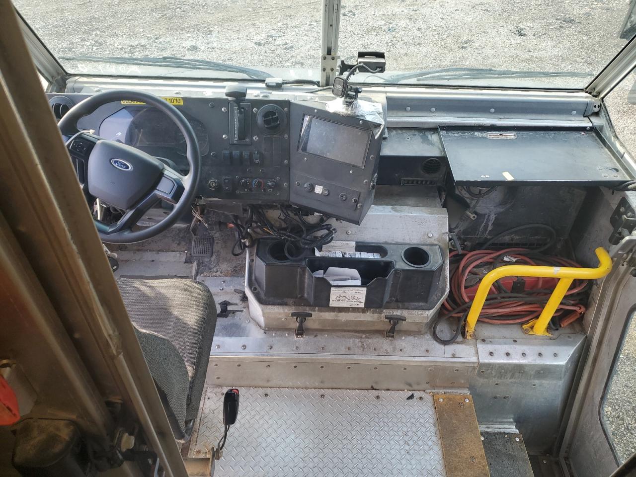 Lot #3302654004 2020 FORD F59