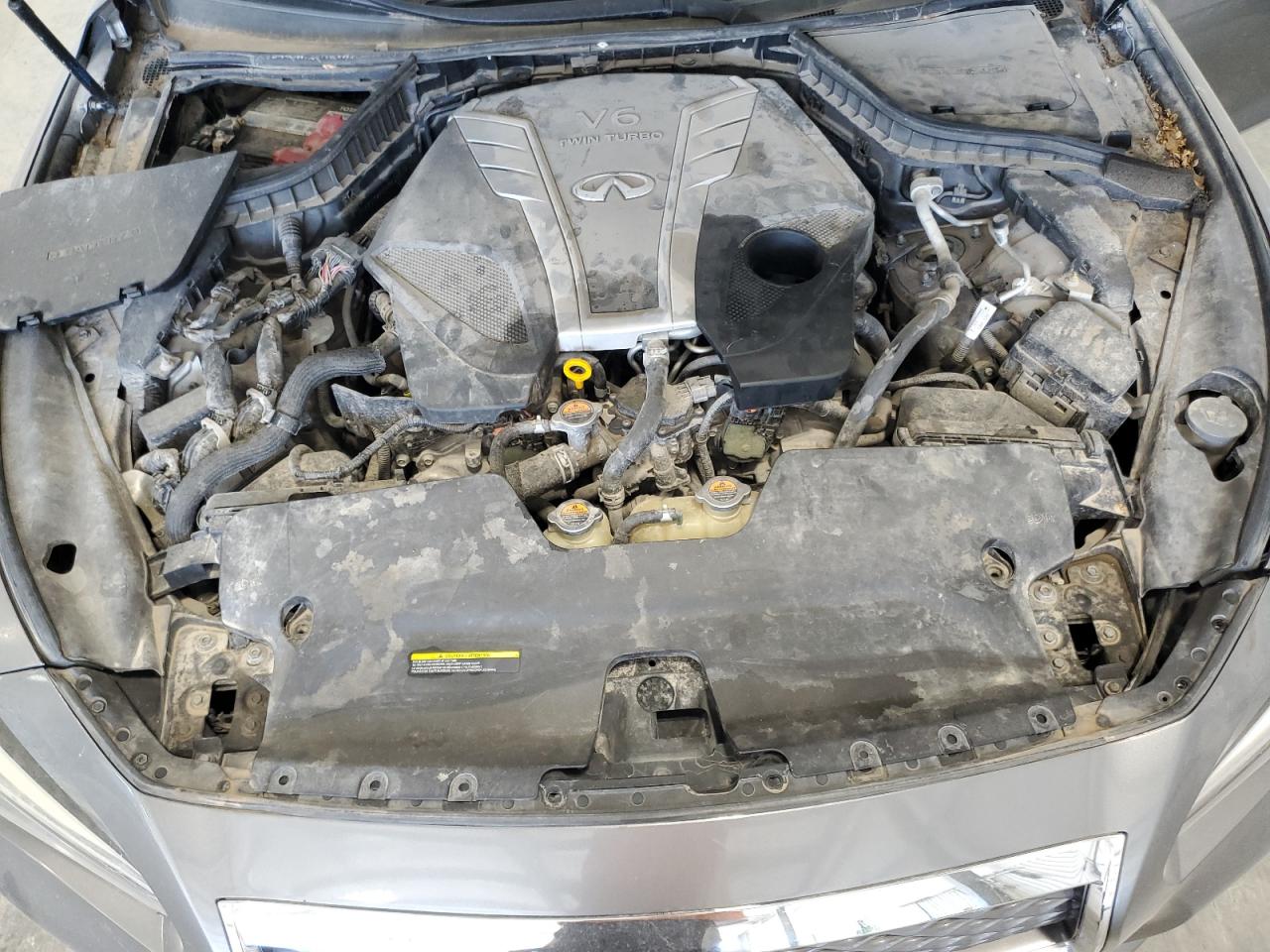 INFINITI Q50 PREMIUM