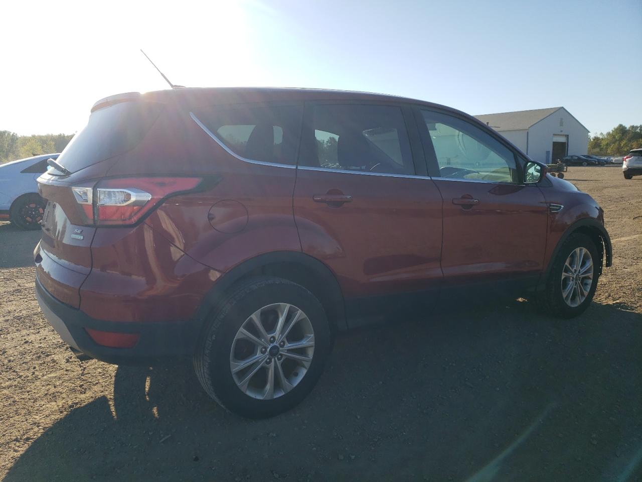 FORD ESCAPE SE