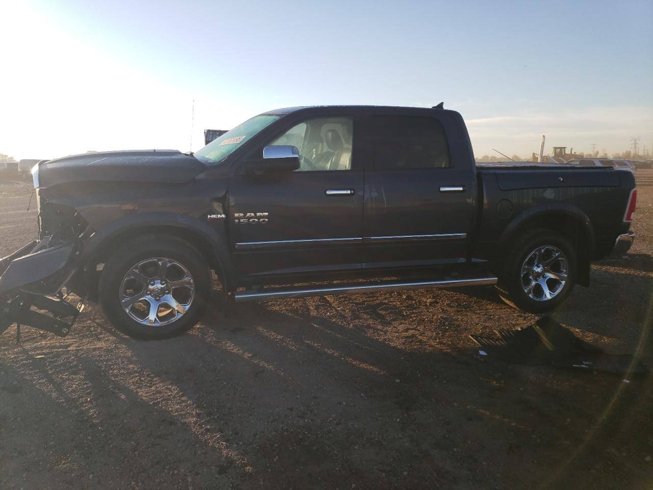 RAM 1500 LARAMIE