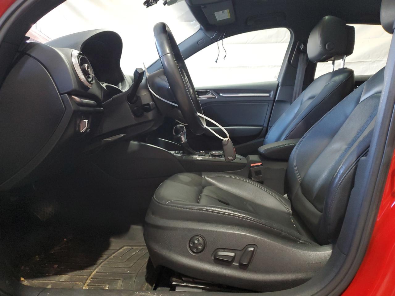 AUDI A3 PREMIUM PLUS