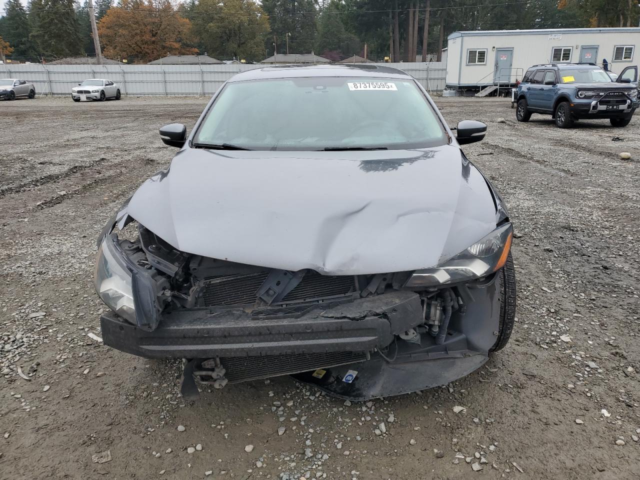 VOLKSWAGEN PASSAT SE