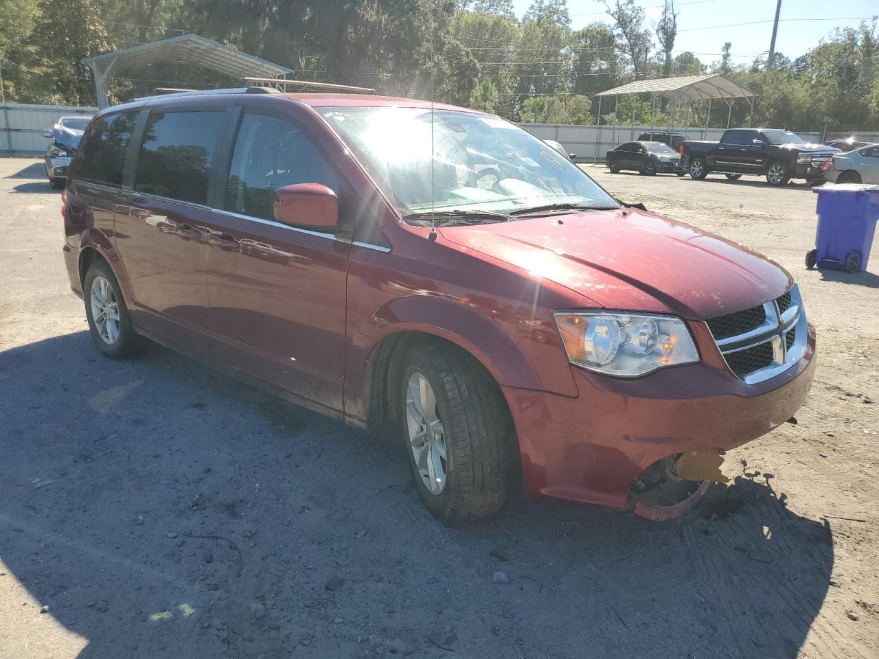 Lot #3302843920 2019 DODGE GRAND CARA