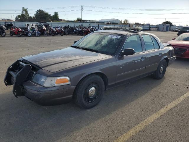 Global Auto Auctions: 2004 FORD CROWN VICT