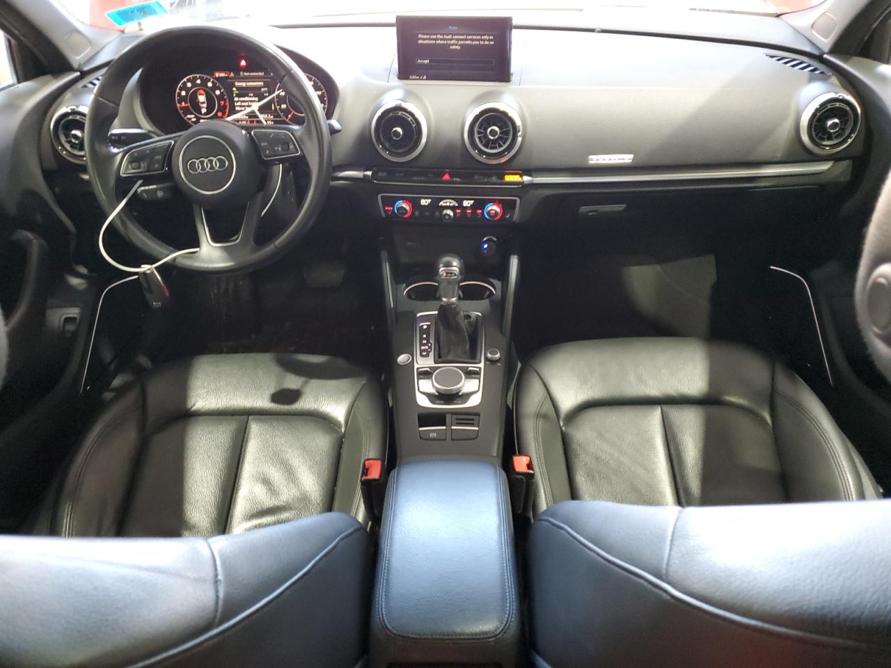 AUDI A3 PREMIUM PLUS