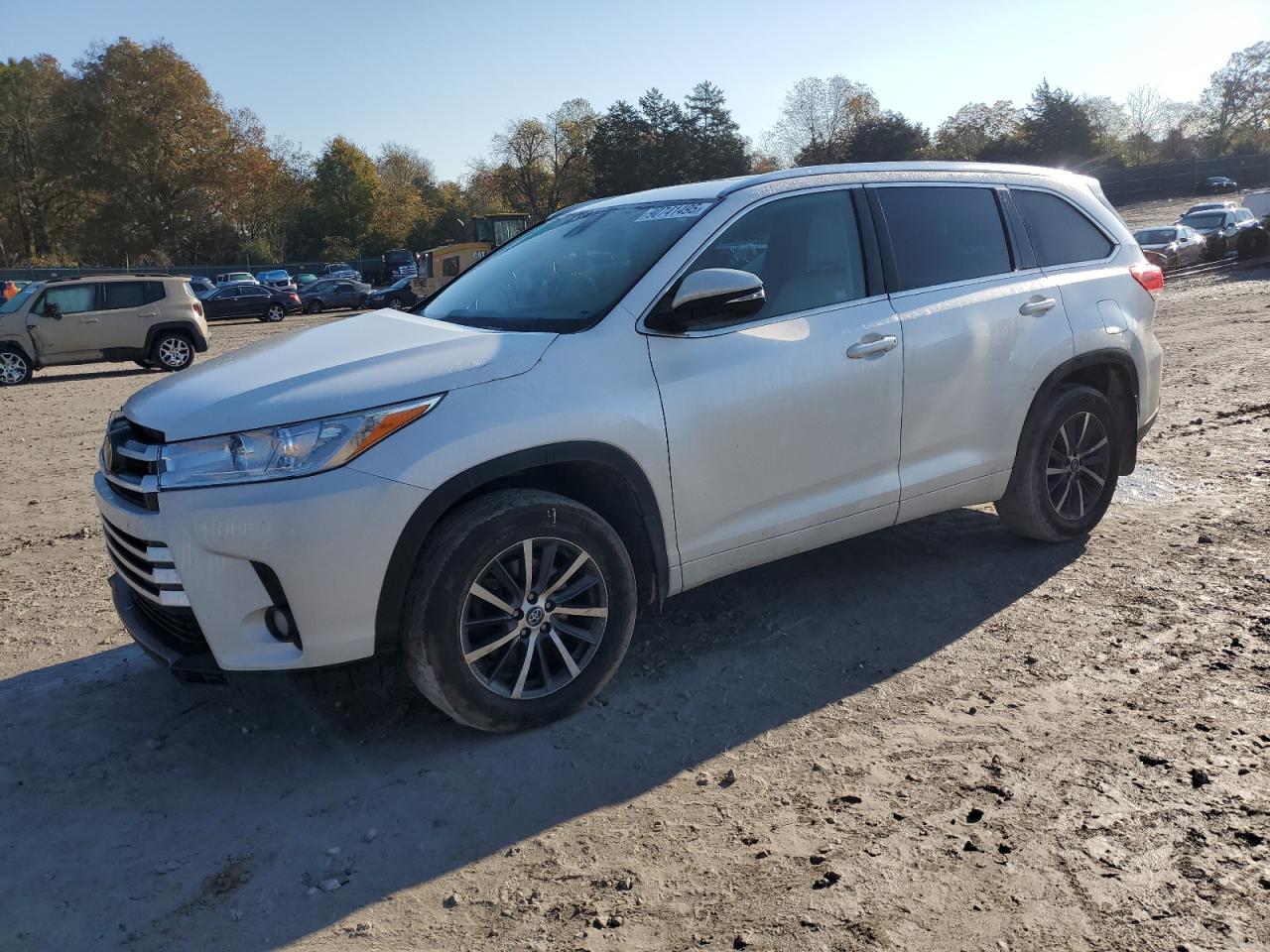 TOYOTA HIGHLANDER SE