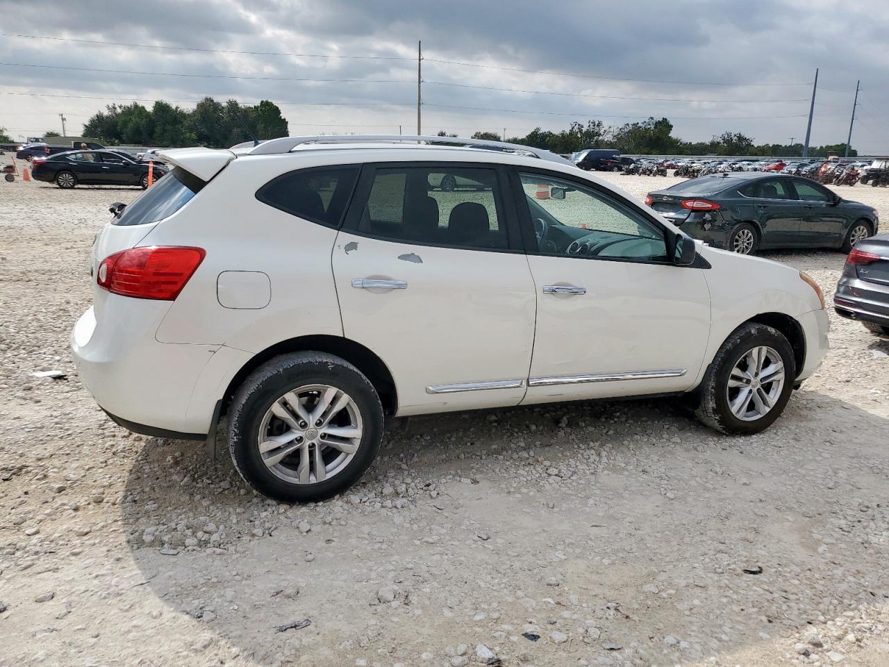 NISSAN ROGUE S
