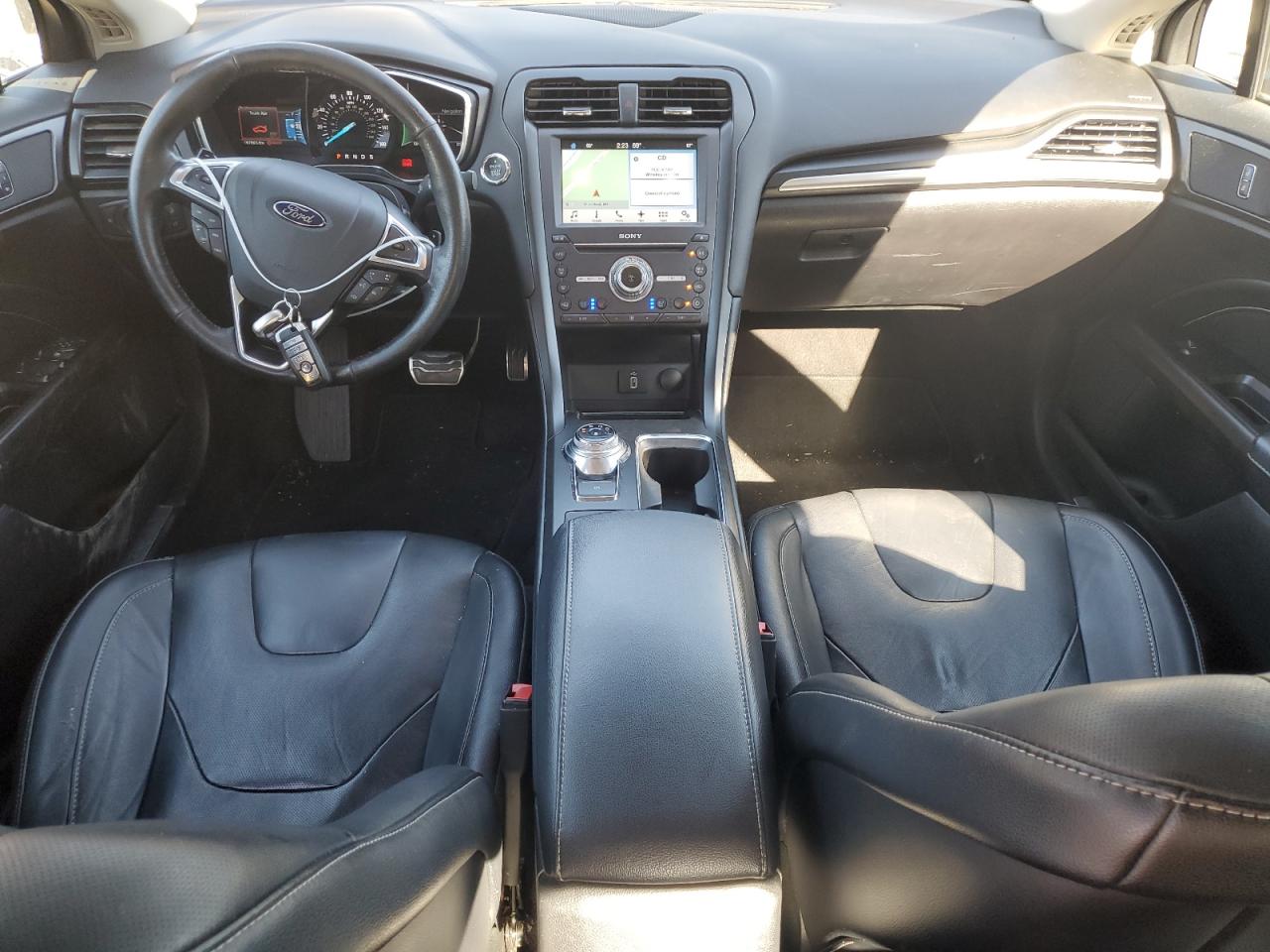 FORD FUSION TITANIUM