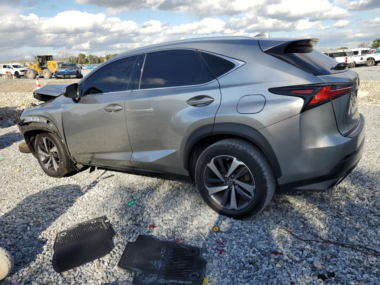 LEXUS NX 300 BASE