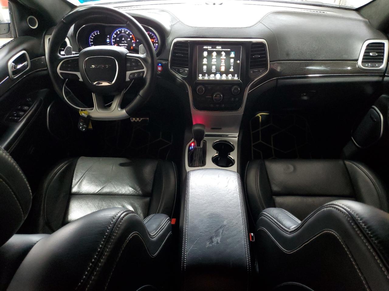 JEEP GRAND CHEROKEE SRT-8