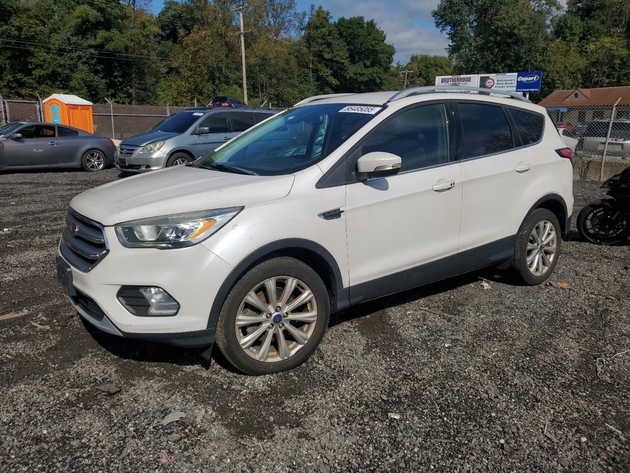 FORD ESCAPE TITANIUM