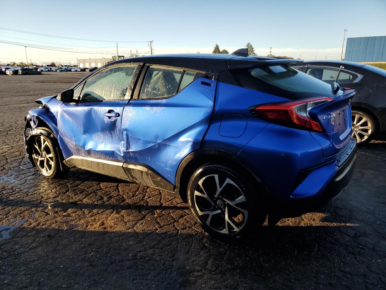 TOYOTA C-HR XLE