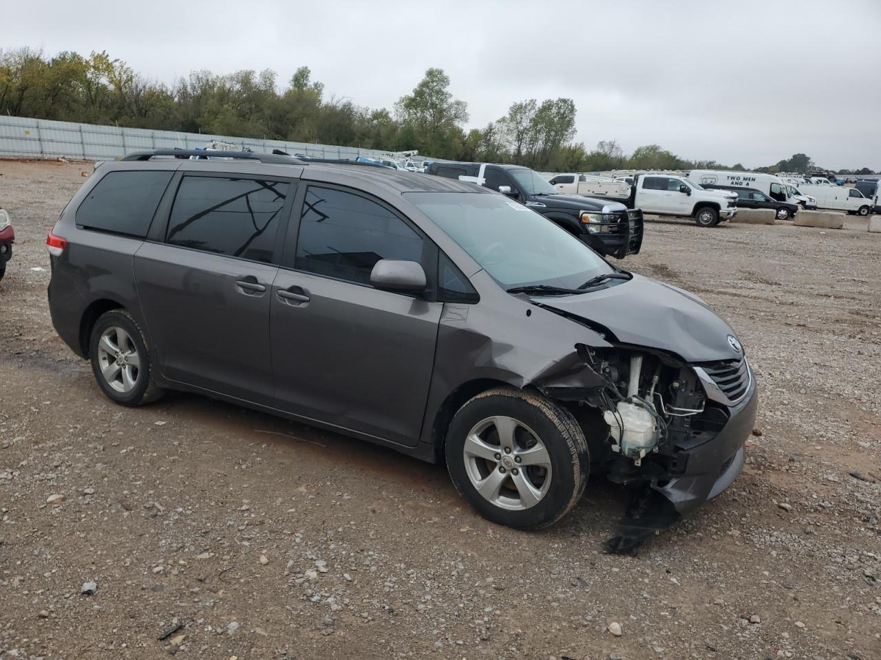 Lot #3302786921 2012 TOYOTA SIENNA LE