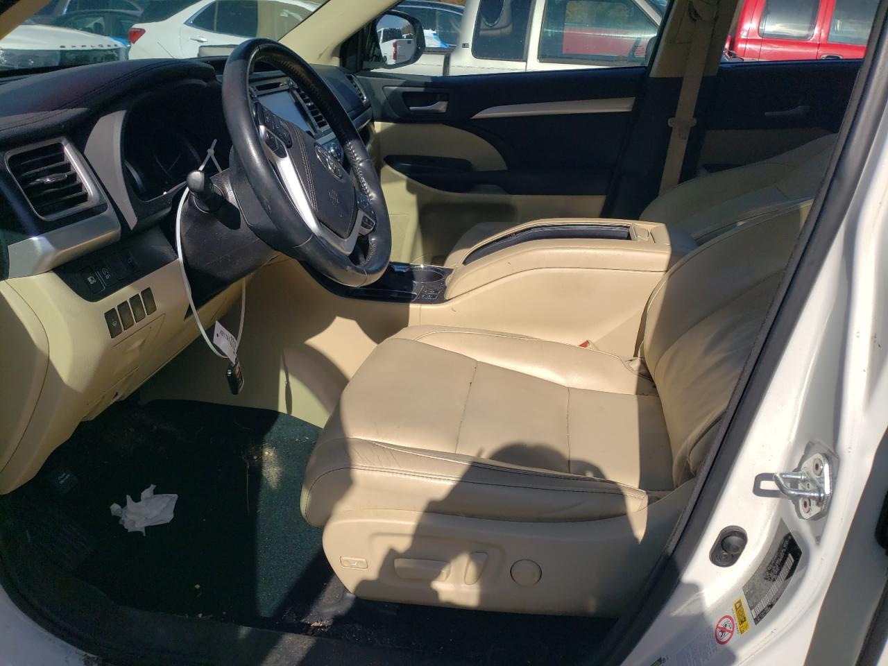 TOYOTA HIGHLANDER SE