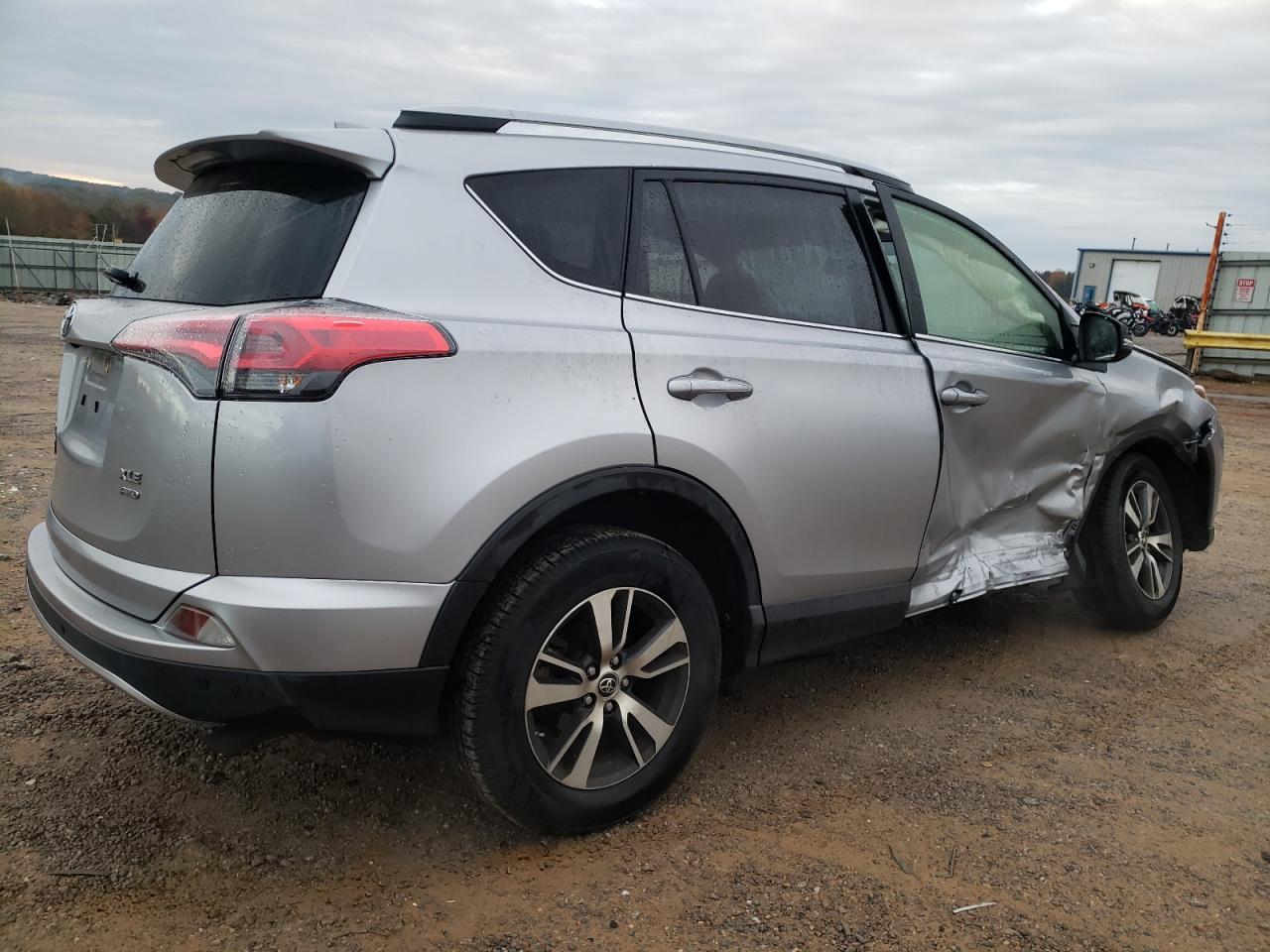TOYOTA RAV4 ADVENTURE