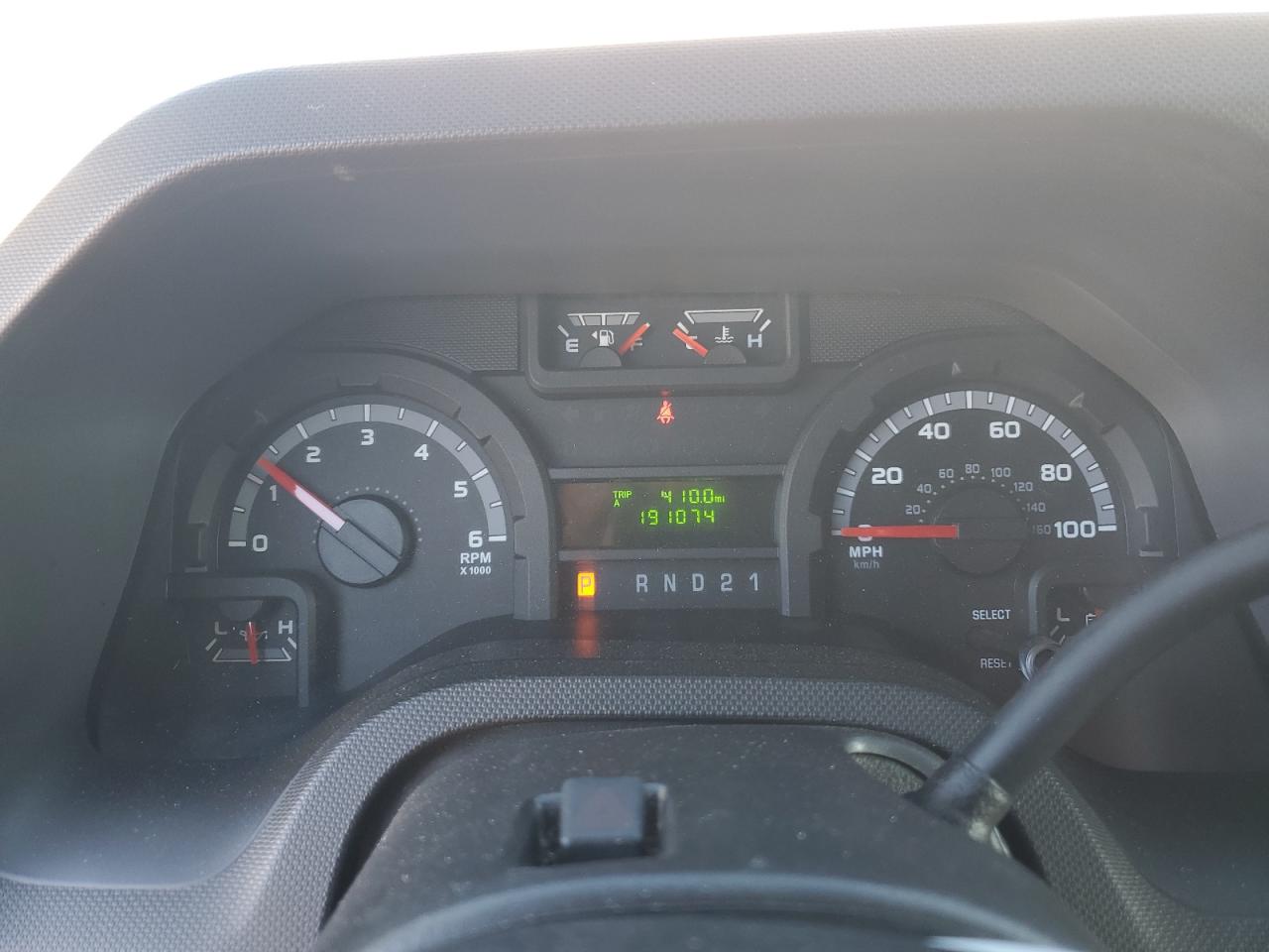 FORD ECONOLINE E250 VAN