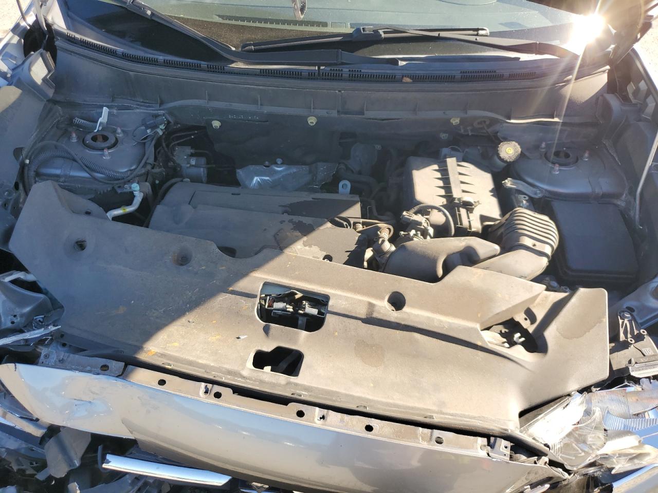 MITSUBISHI OUTLANDER ES