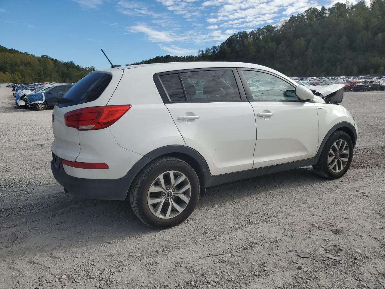 KIA SPORTAGE LX