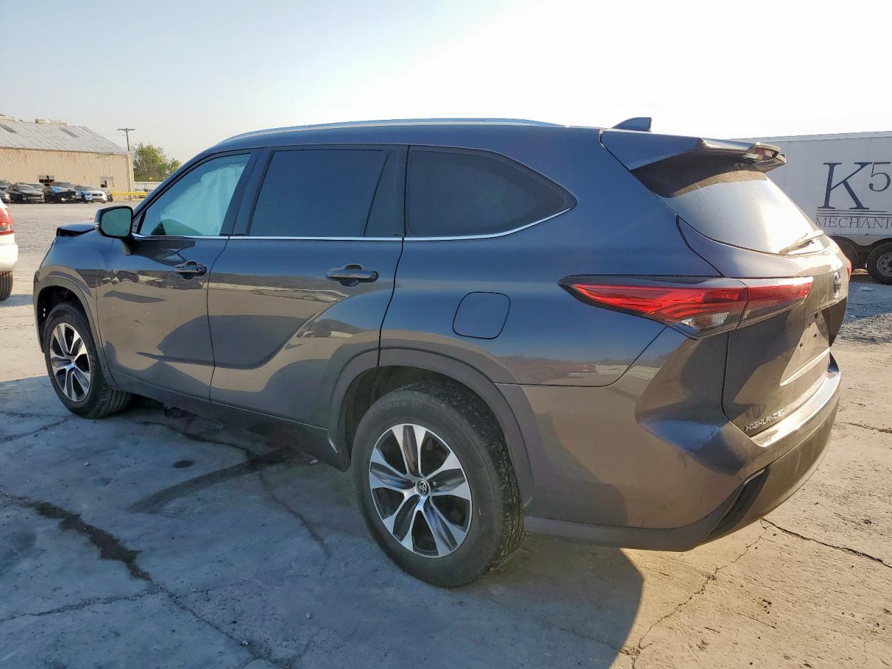 TOYOTA HIGHLANDER XLE